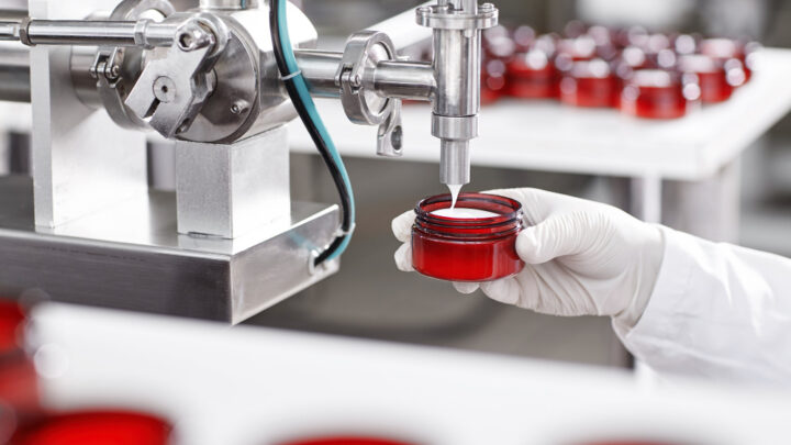 Innovazione e qualità: il valore dei professionisti nella produzione cosmetici conto terzi
