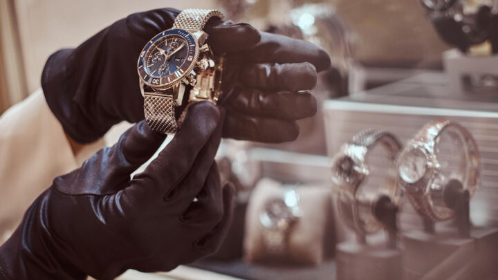 Il fascino senza tempo degli orologi vintage: scopri la collezione Art Advisor a Milano